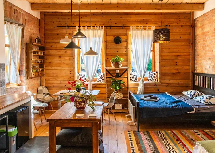 Minifaktura Loft Apartman & Etelbar