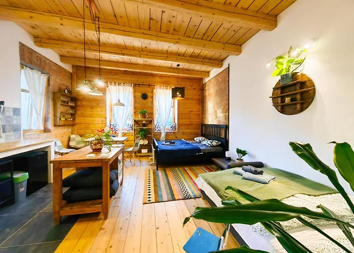 Minifaktura Loft Apartman & Etelbar
